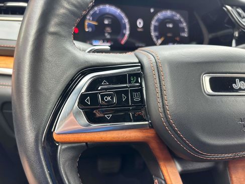 Used 2023 Jeep Grand Cherokee L Summit image 20