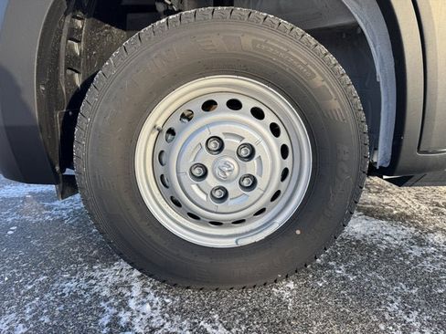 Used 2024 RAM ProMaster 3500 w/ Delivery Van Package image 21