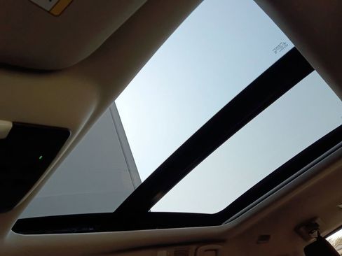 Used 2025 Nissan Pathfinder Platinum w/ Cargo Package image 7