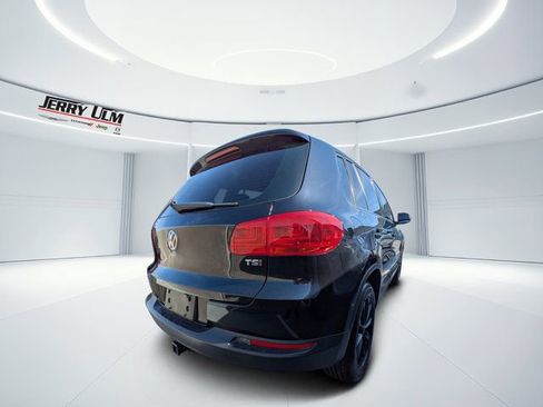 Used 2018 Volkswagen Tiguan Limited image 2