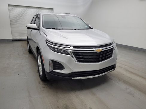 Used 2022 Chevrolet Equinox LT w/ Driver Convenience Package image 14
