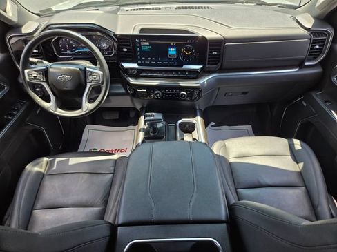 Used 2024 Chevrolet Silverado 1500 LT Trail Boss w/ LT Trail Boss Premium Package AWD/4WD image 14