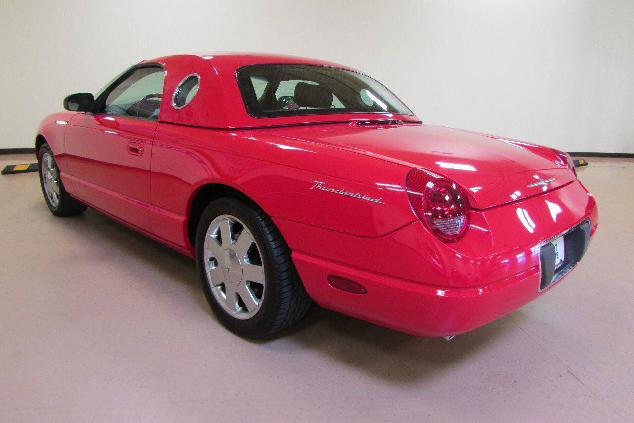 Used 2002 Ford Thunderbird RWD image 2