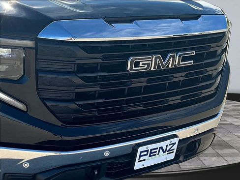 Used 2025 GMC Sierra 1500 Pro w/ Pro Value Package AWD/4WD image 27