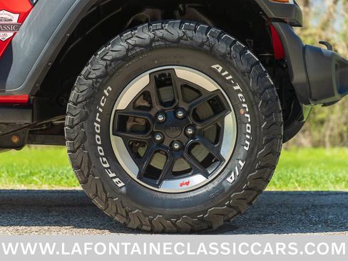 Used 2020 Jeep Gladiator Sport w/ Technology Group image 29