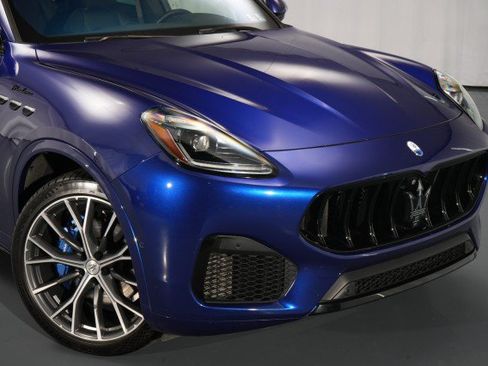 Used 2023 Maserati Grecale Modena AWD/4WD image 10