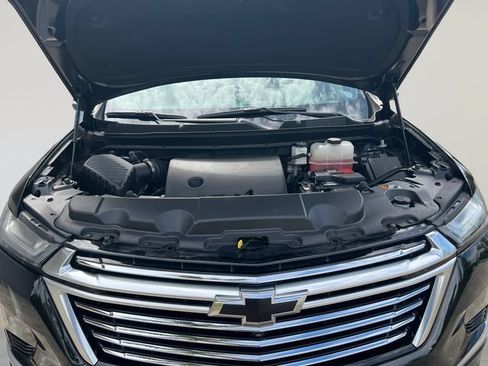Certified 2023 Chevrolet Traverse Premier FWD image 20