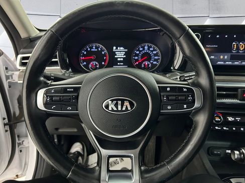 Used 2021 Kia K5 EX w/ EX Premium Package image 9