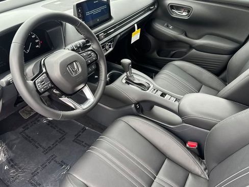 New 2026 Honda HR-V EX-L image 9
