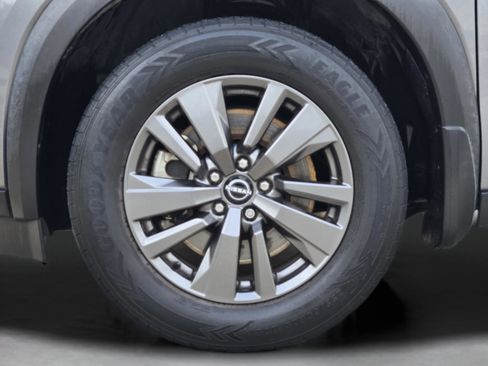 Used 2022 Nissan Pathfinder SV w/ SV Premium Package AWD/4WD image 38