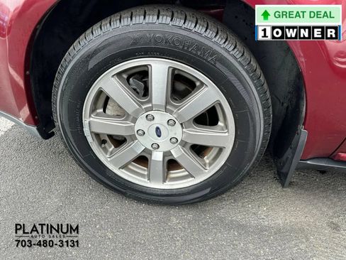 Used 2008 Ford Taurus SEL FWD image 14