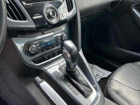 Used 2012 Ford Focus Titanium image 56