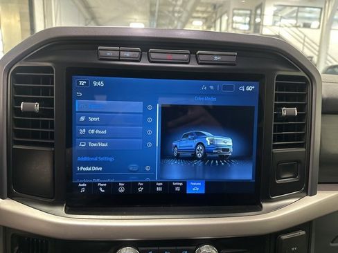 Used 2023 Ford F150 Lightning XLT image 28