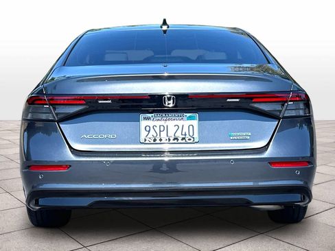 Used 2025 Honda Accord Touring image 7