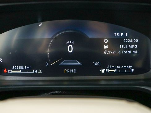 Used 2023 Lincoln Aviator Reserve w/ Equipment Group 201A RWD image 15