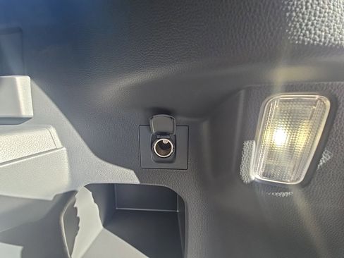 New 2025 Toyota 4Runner 4WD image 34