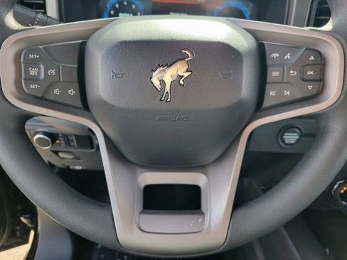 New 2025 Ford Bronco 4-Door AWD/4WD image 15