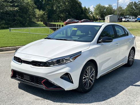 Used 2024 Kia Forte GT-Line w/ GT-Line Premium Package image 1