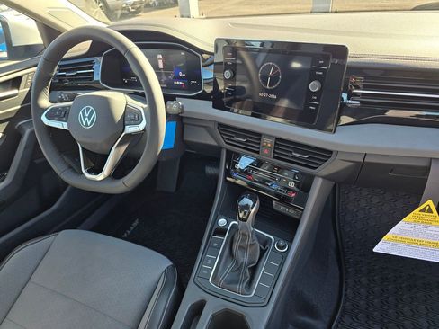 New 2026 Volkswagen Jetta SE image 11