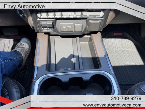 Used 2020 GMC Sierra 2500 Denali w/ Denali Ultimate Package image 38