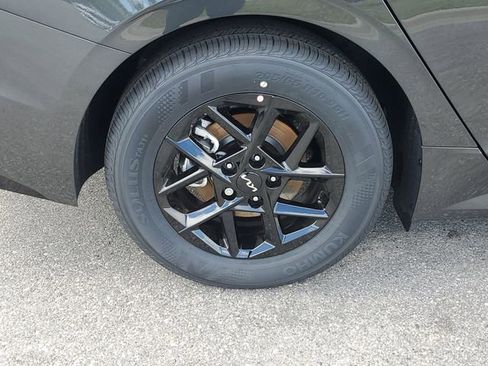 New 2026 Kia K5 LXS image 5