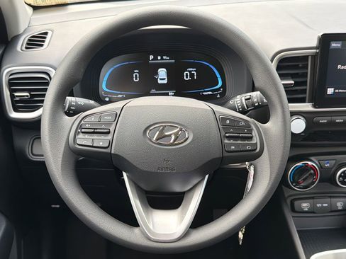 New 2026 Hyundai Venue SE image 23