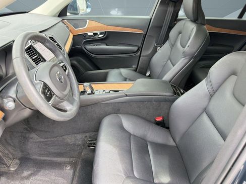 Certified 2024 Volvo XC90 B6 Plus w/ Protection Package Premier AWD/4WD image 5
