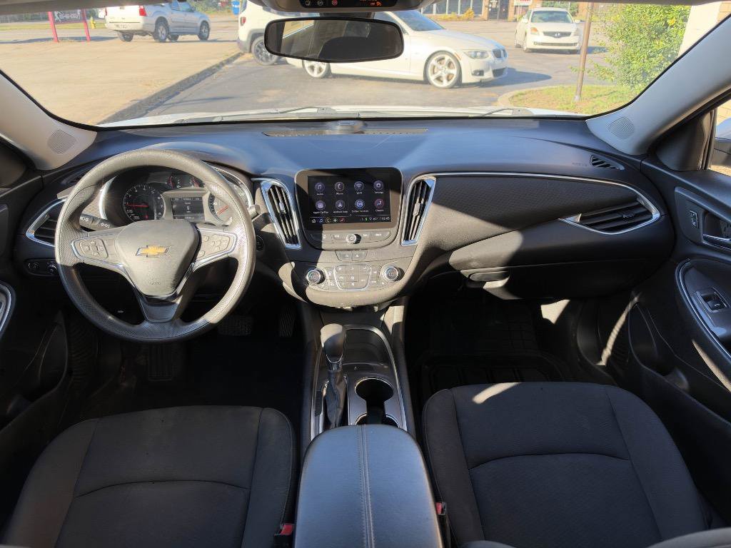 Used 2021 Chevrolet Malibu LT FWD image 8