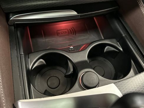 Used 2023 BMW M550i xDrive M550i xDrive w/ Parking Assistance Package image 28