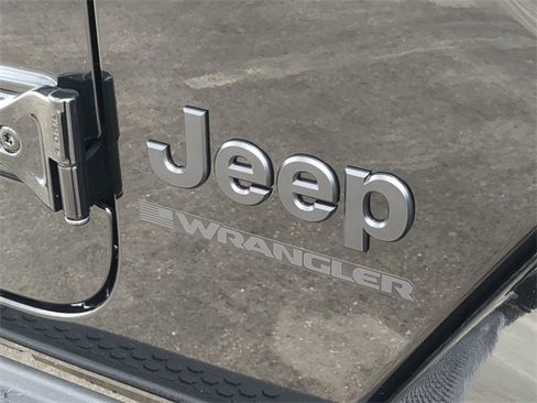 New 2025 Jeep Wrangler Sahara image 13