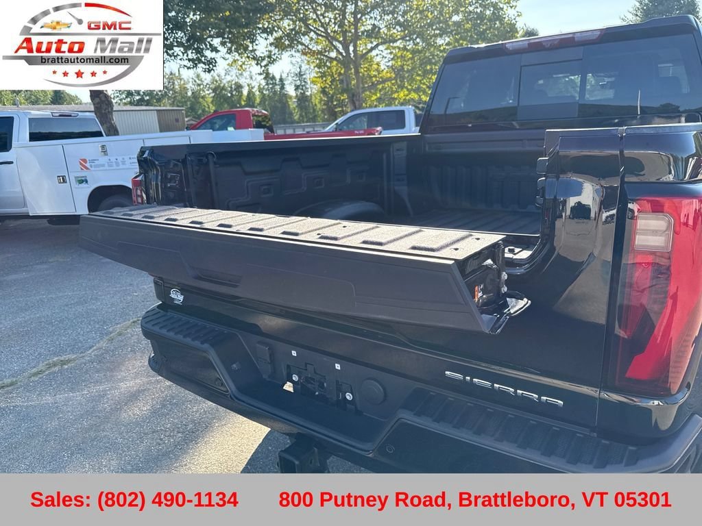 Used 2024 GMC Sierra 3500 Denali Ultimate AWD/4WD image 25