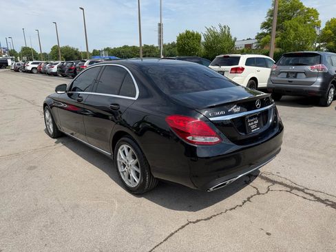 Used 2016 Mercedes-Benz C 300 4MATIC Sedan image 7