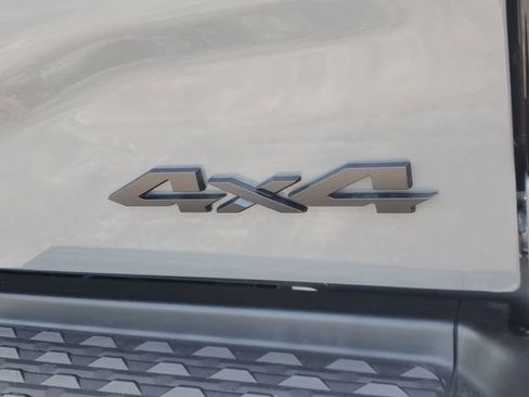 New 2026 RAM 2500 Big Horn AWD/4WD image 5