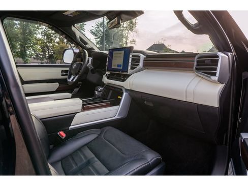 Used 2023 Toyota Tundra Capstone AWD/4WD image 17