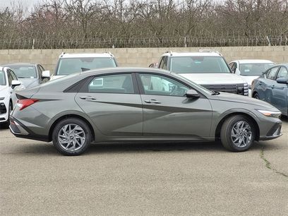 New 2026 Hyundai Elantra Blue