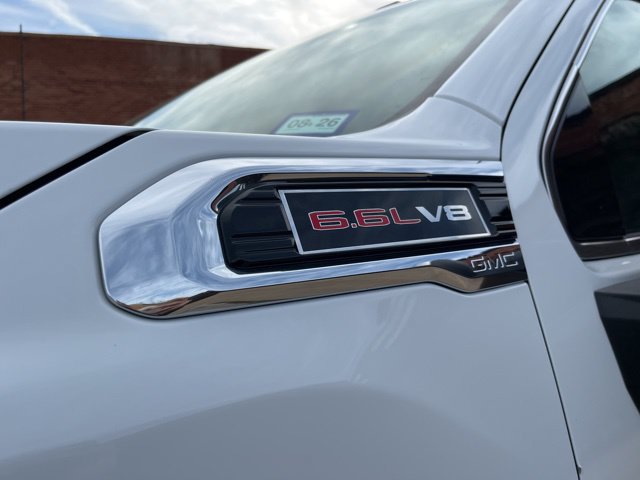 Used 2022 GMC Sierra 2500 SLT w/ SLT Premium Package AWD/4WD image 10