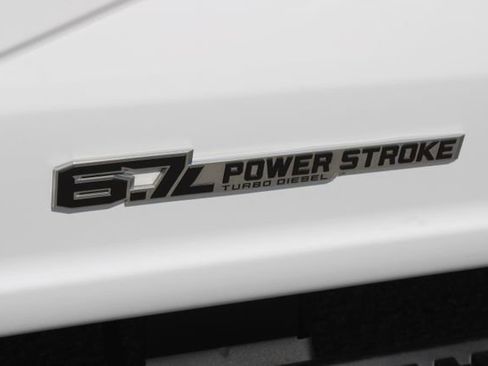 Used 2024 Ford F350 XLT w/ FX4 Off-Road Package image 17