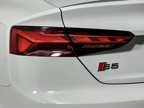 Used 2024 Audi S5 Premium Plus w/ Premium Plus Package image 24