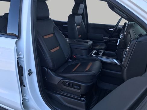 Certified 2022 GMC Sierra 1500 AT4 w/ AT4 Preferred Package AWD/4WD image 21
