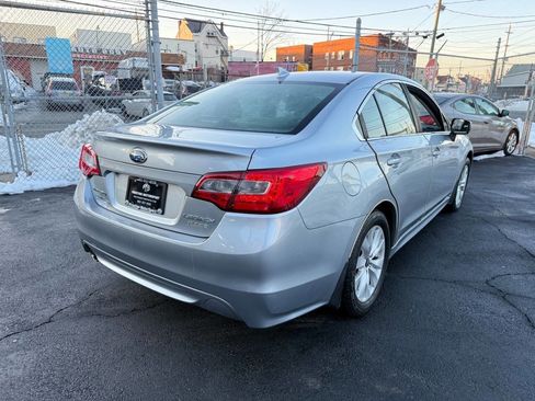 Used 2017 Subaru Legacy 2.5i Premium image 6
