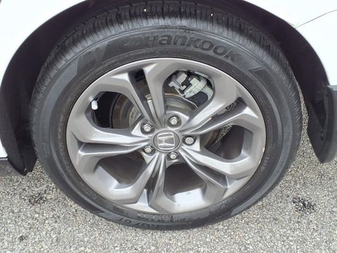 Used 2023 Honda Accord EX-L image 12