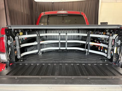 Used 2023 Toyota Tacoma TRD Off-Road w/ Technology Package AWD/4WD image 30