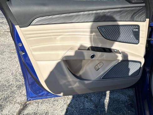 Used 2023 Maserati Grecale GT image 16