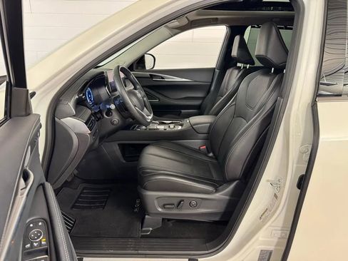 Used 2025 INFINITI QX60 Luxe AWD/4WD image 12
