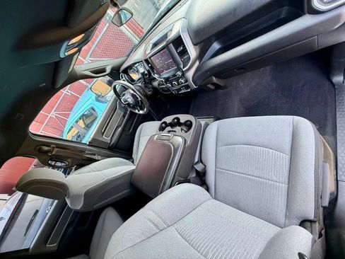 Used 2022 RAM 3500 Big Horn image 34