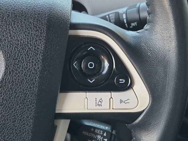 Used 2017 Toyota Prius Prime Premium FWD image 25