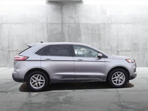 Certified 2024 Ford Edge SEL image 5