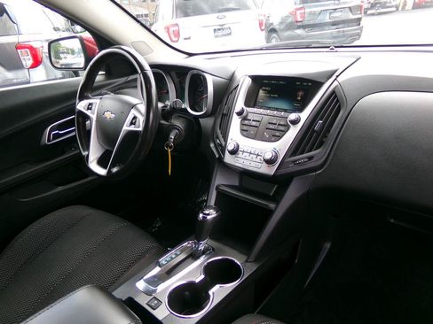 Used 2017 Chevrolet Equinox LT w/ Convenience Package AWD/4WD image 31