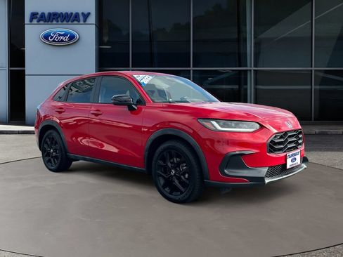 Used 2023 Honda HR-V Sport image 3