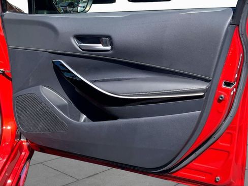 Used 2019 Toyota Corolla XSE FWD image 22